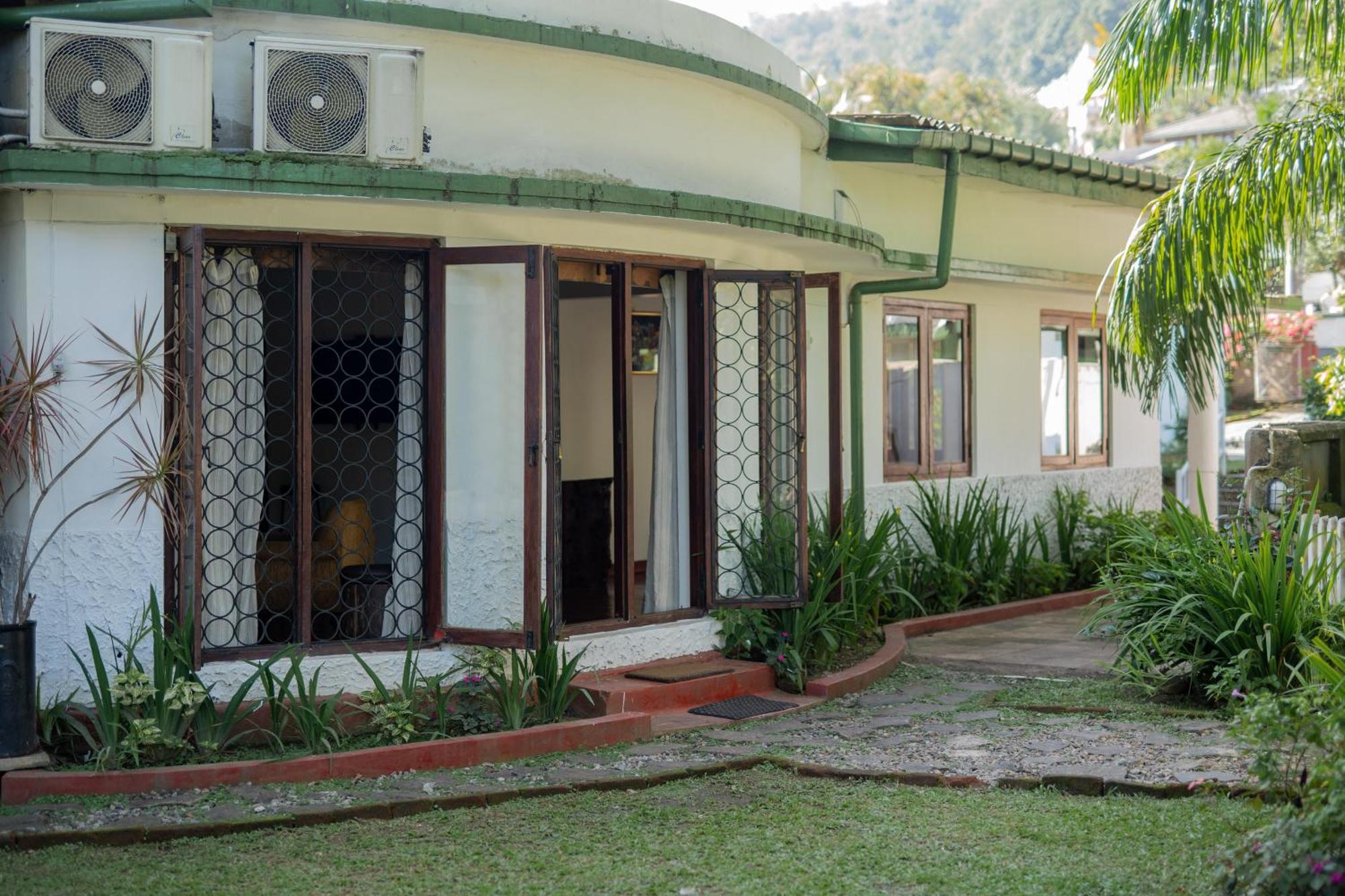 Kandy Boutique Villa By Fortuna Bungalows Exterior foto